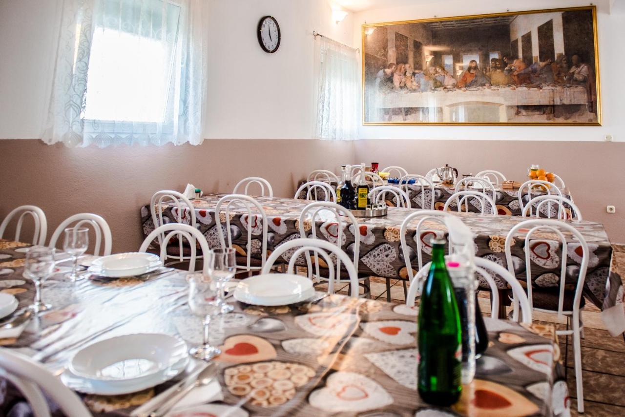 Međugorje Ana Stjepan Nikolic - Pilgrim'S 2Nd Home מראה חיצוני תמונה